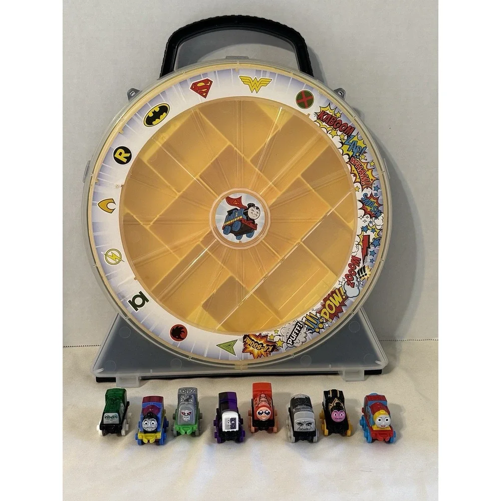 Thomas & Friends Minis DC Super‎ Friends Case w/ 9 Trains 2015 Mattel CHL94